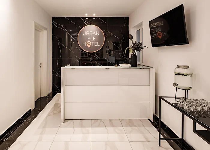 Hotel Urban Isle Gzira