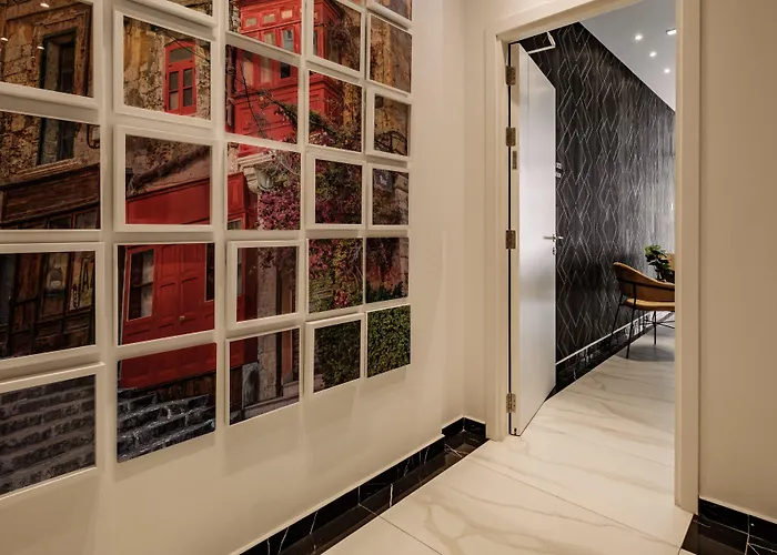 Urban Isle Hotel Gzira