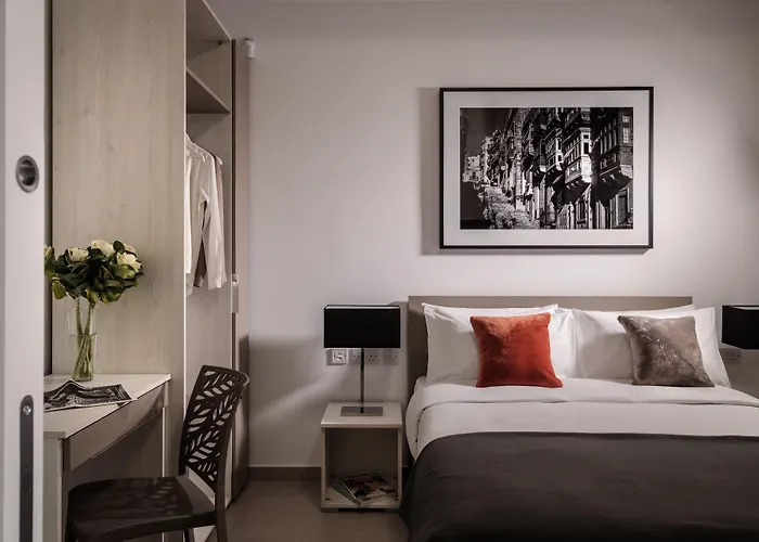 Urban Isle Hotel Gzira