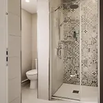 Urban Isle Hotel