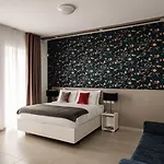 Hotel Urban Isle