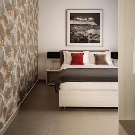 Hotel Urban Isle *